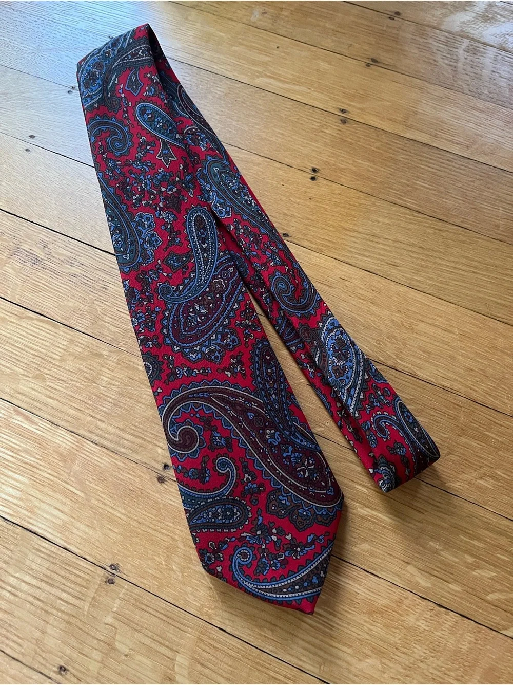 Red Paisley Men's Tie with Blue and Brown Accents